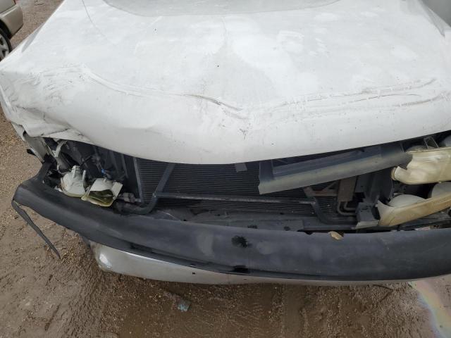 1GCEC14W3YE252499 - 2000 CHEVROLET SILVERADO C1500 თეთრი ფოტო 11