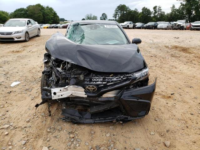 4T1G11AK7PU763956 - 2023 TOYOTA CAMRY SE NIGHT SHADE BLACK photo 5