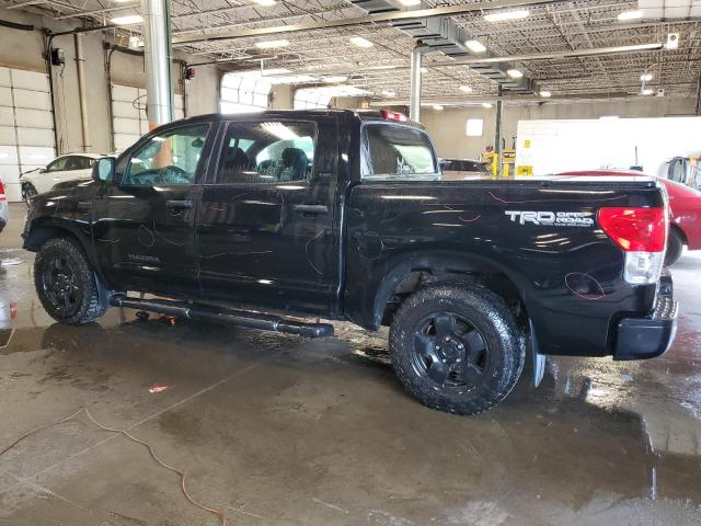 5TBDV541X8S505421 - 2008 TOYOTA TUNDRA CREWMAX BLACK photo 2