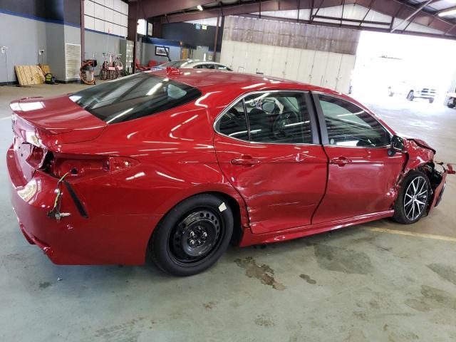 4T1G11AK6PU130347 - 2023 TOYOTA CAMRY SE NIGHT SHADE RED photo 3