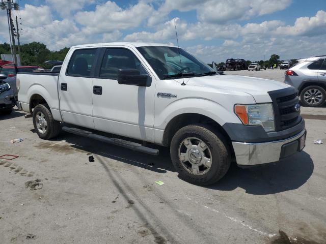 1FTEW1CMXDFA74909 - 2013 FORD F150 SUPERCREW WHITE photo 4