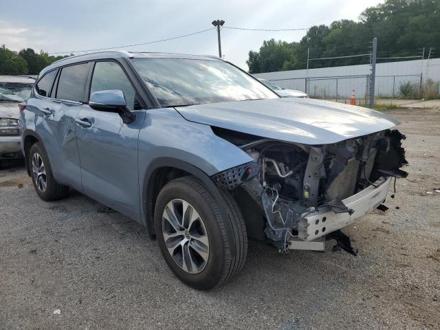 5TDHZRBH4MS157081 - 2021 TOYOTA HIGHLANDER XLE BLUE photo 4