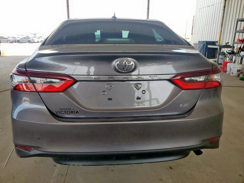 4T1R11AKXPU827299 - 2023 TOYOTA CAMRY LE GRAY photo 6