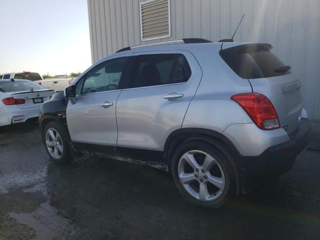 3GNCJNSB9FL242763 - 2015 CHEVROLET TRAX LTZ SILVER photo 2