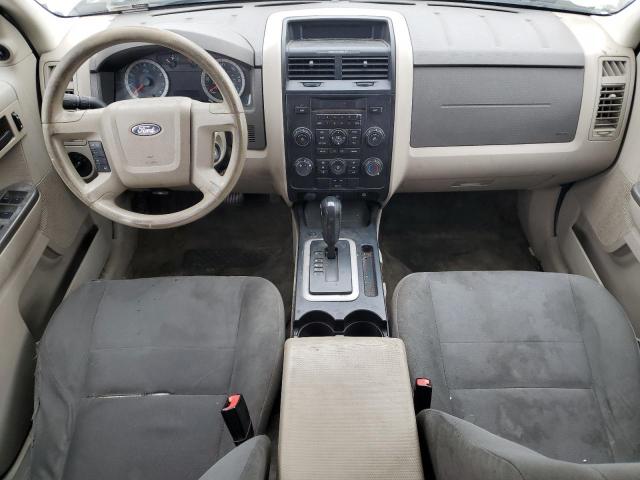 1FMCU9C72BKA50450 - 2011 FORD ESCAPE XLS WHITE photo 8