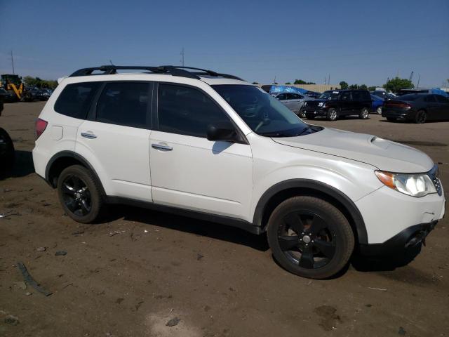 JF2SH6FC9AH725753 - 2010 SUBARU FORESTER 2.5XT LIMITED WHITE photo 4