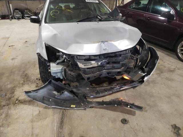 3FAHP0JG3CR161415 - 2012 FORD FUSION SEL SILVER photo 9