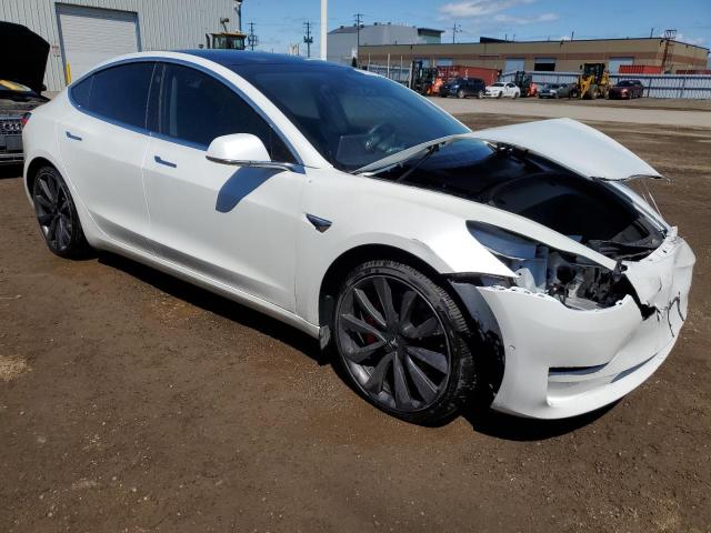 5YJ3E1EC2LF793749 - 2020 TESLA MODEL 3 WHITE photo 4