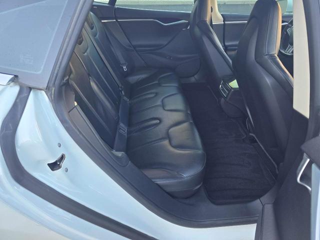 5YJSA1CN1CFP02658 - 2012 TESLA MODEL S WHITE photo 6