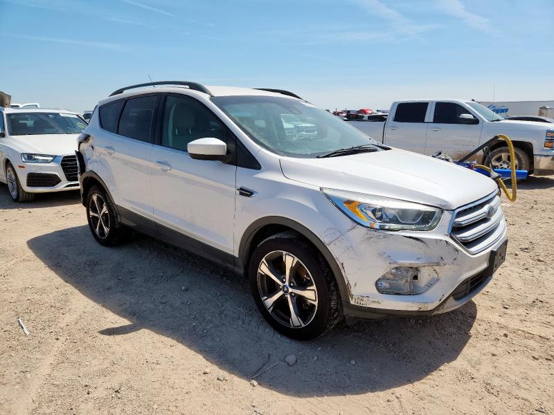 1FMCU9HDXJUC70162 - 2018 FORD ESCAPE SEL Weiß Foto 4