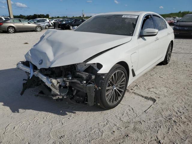 WBAJA9C59JB251471 - 2018 BMW 530E WHITE photo 2