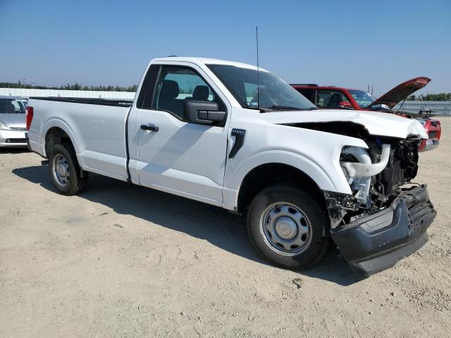 1FTMF1CB5NKD02690 - 2022 FORD F150 WHITE photo 4