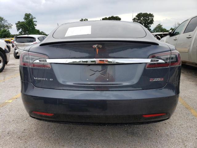 5YJSA1E44HF218544 - 2017 TESLA MODEL S Сріблястий фото 6