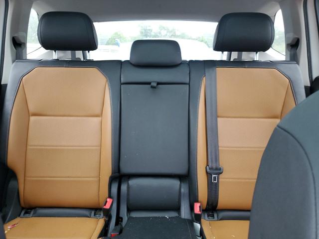 3VV2B7AX3KM176145 - 2019 VOLKSWAGEN TIGUAN SE WHITE photo 10