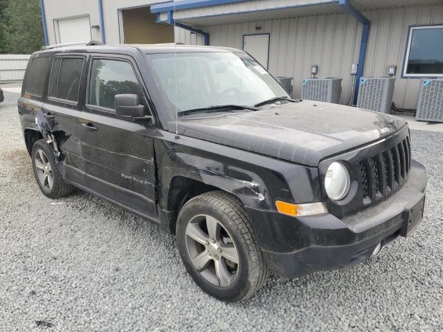 1C4NJRFB1GD740370 - 2016 JEEP PATRIOT LATITUDE BLACK photo 4