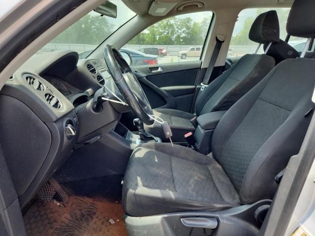 WVGAV7AX7DW537912 - 2013 VOLKSWAGEN TIGUAN S 银色 照片 7