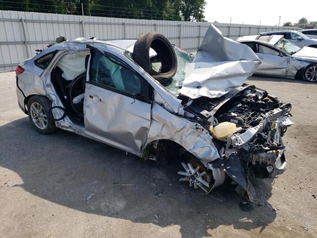 1FADP3F25FL376407 - 2015 FORD FOCUS SE SILVER photo 4