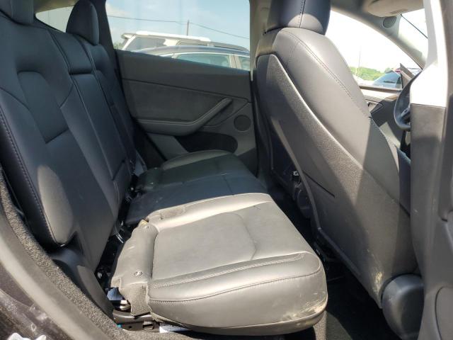 7SAYGDEE3RA302231 - 2024 TESLA MODEL Y Grau Foto 10