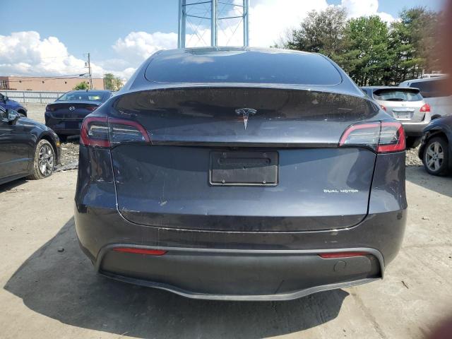 7SAYGDEE3RA302231 - 2024 TESLA MODEL Y Grau Foto 6