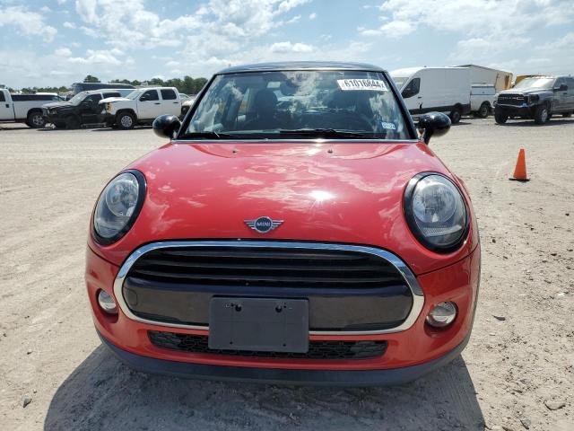 WMWXP5C53K2H32077 - 2019 MINI COOPER RED photo 5