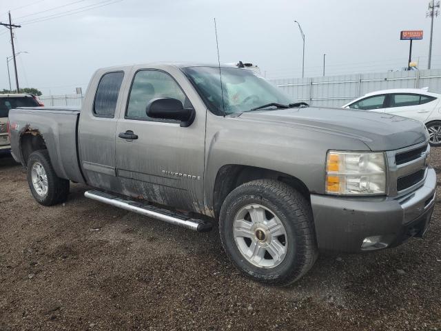 1GCEK29049Z121220 - 2009 CHEVROLET SILVERADO K1500 LT GRAY photo 4