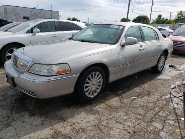 1LNHM81W13Y700894 - 2003 LINCOLN TOWN CAR EXECUTIVE SILVER photo 1