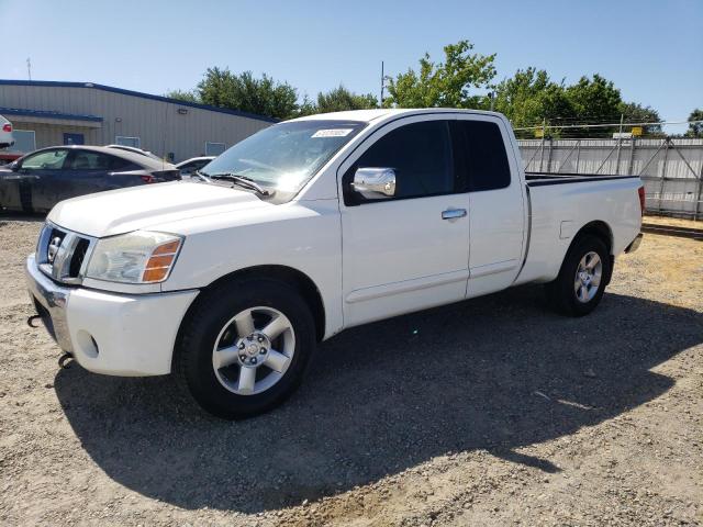 2004 NISSAN TITAN XE, null