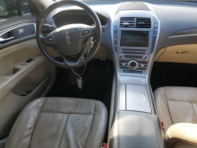 3LN6L5F90HR634131 - 2017 LINCOLN MKZ RESERVE შავი ფოტო 8