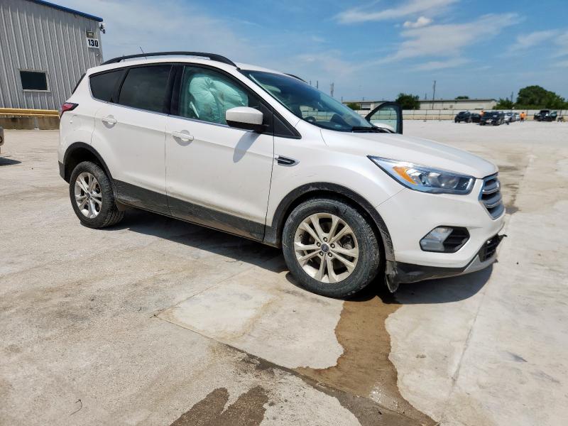 1FMCU9HD0JUC80246 - 2018 FORD ESCAPE SEL Weiß Foto 4