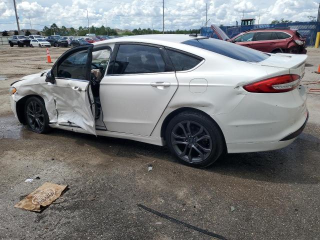 3FA6P0HD5JR191886 - 2018 FORD FUSION SE WHITE photo 2