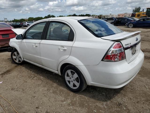 KL1TD56608B047658 - 2008 CHEVROLET AVEO BASE WHITE photo 2