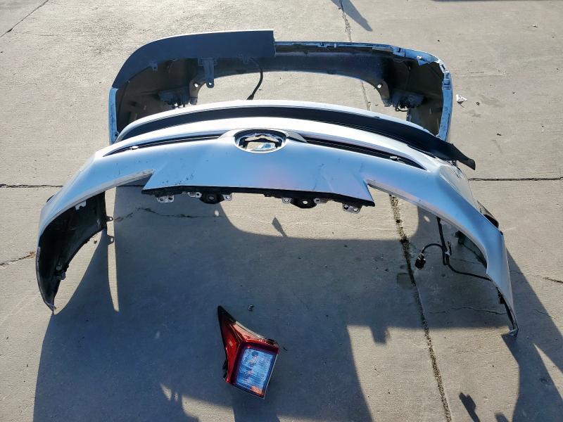 JTDKAMFU0N3168010 - 2022 TOYOTA PRIUS NIGHT SHADE SILVER photo 12