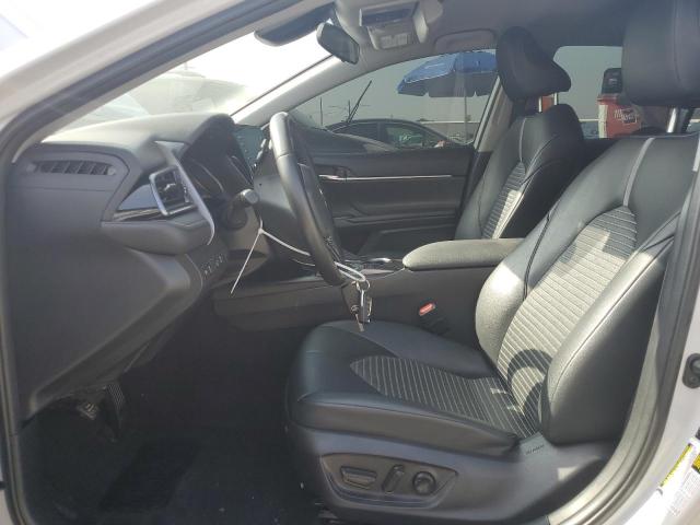 4T1G11AK6PU084115 - 2023 TOYOTA CAMRY SE NIGHT SHADE WHITE photo 7