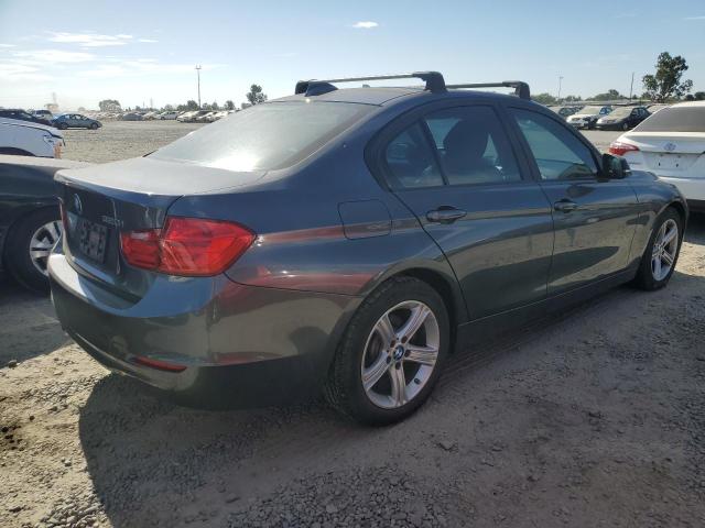 WBA3C3G58ENS71063 - 2014 BMW 320 I XDRIVE GRAY photo 3