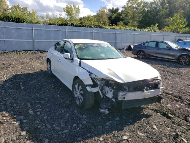 1N4BL4BV9KC248514 - 2019 NISSAN ALTIMA S WHITE photo 1