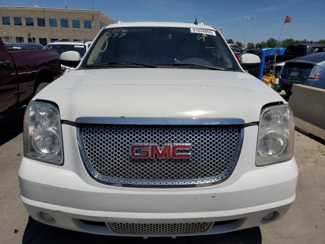 1GKFK668X7J344142 - 2007 GMC YUKON XL DENALI WHITE photo 5