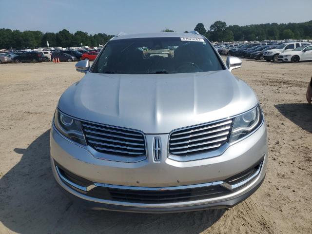 2LMTJ8KR5GBL52570 - 2016 LINCOLN MKX SELECT SILVER photo 5