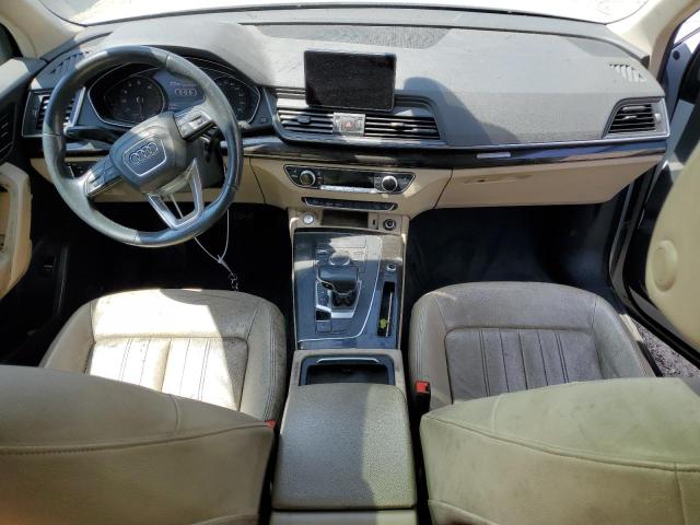 WA1ANAFY5K2057501 - 2019 AUDI Q5 PREMIUM WHITE photo 8