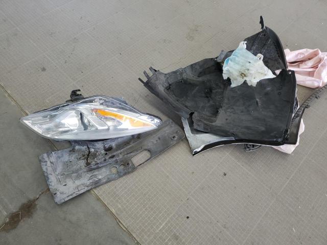 2G4GK5EX1G9111793 - 2016 BUICK REGAL WHITE photo 12