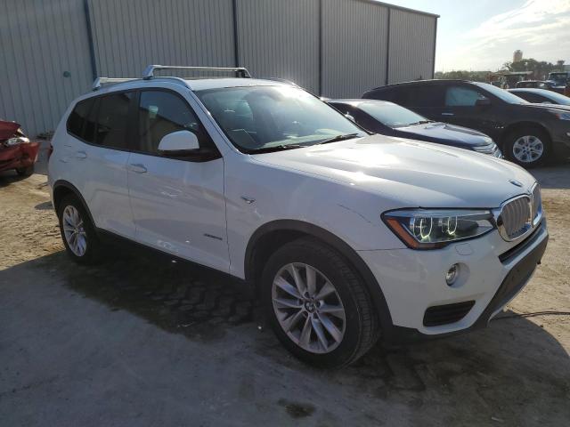 5UXWZ7C50F0F76472 - 2015 BMW X3 SDRIVE28I WHITE photo 4