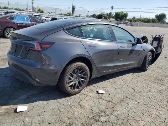 5YJ3E1EA6SF969411 - 2025 TESLA MODEL 3 GRAY photo 3