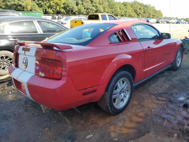 1ZVHT80N995129663 - 2009 FORD MUSTANG RED photo 4