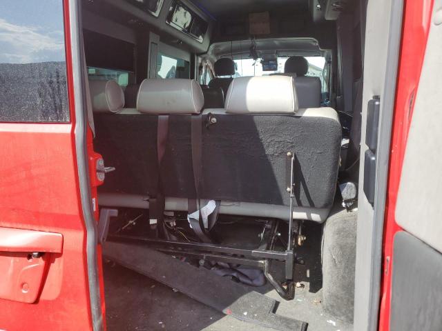 3C7WRVPG4JE132206 - 2018 RAM PROMASTER 2500 HIGH 红色 照片 10