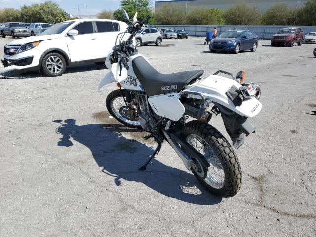 JS1SP46D0P7101640 - 2023 SUZUKI DR650 SE WHITE photo 3