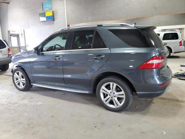 4JGDA5HB4FA479488 - 2015 MERCEDES-BENZ ML 350 4MATIC GRAY photo 2