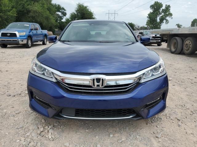 JHMCR6F3XHC009532 - 2017 HONDA ACCORD HYBRID BLUE photo 5