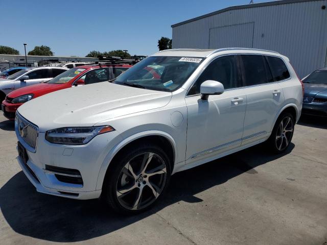 2021 VOLVO XC90 T8 RECHARGE MOMENTUM, null