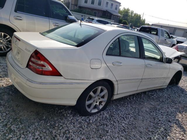 WDBRF92H67F860410 - 2007 MERCEDES-BENZ C 280 4MATIC WHITE photo 3