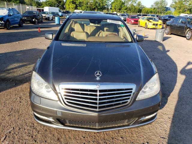 WDDNG9FB2AA309730 - 2010 MERCEDES-BENZ S 400 GRAY photo 5