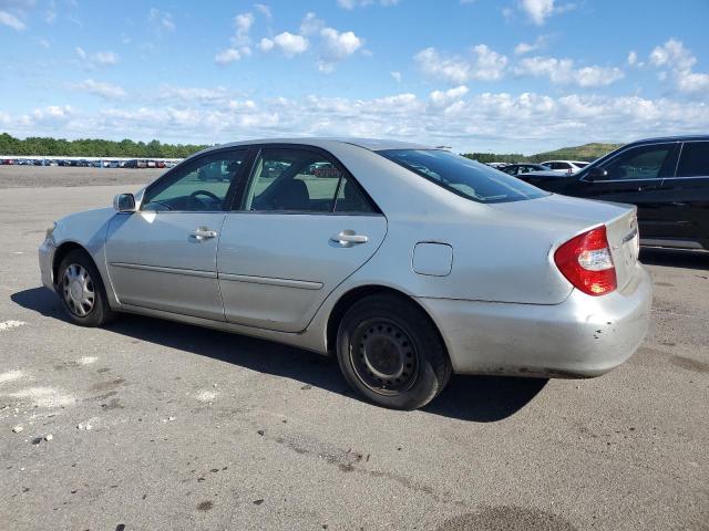 4T1BE32K12U018301 - 2002 TOYOTA CAMRY LE SILVER photo 2